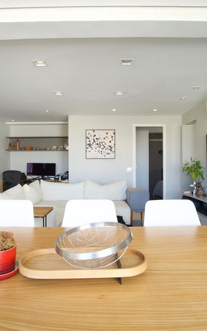 Apartamento à venda com 98m², 2 quartos e 2 vagas Apartamento à venda com 98m², 2 quartos e 2 vagasSala/Varanda