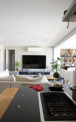 Apartamento à venda com 98m², 2 quartos e 2 vagas Apartamento à venda com 98m², 2 quartos e 2 vagasSala