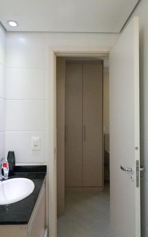 Apartamento à venda com 53m², 2 quartos e 1 vaga Apartamento à venda com 53m², 2 quartos e 1 vagaBanheiro da Suíte