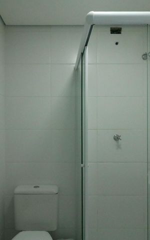 Apartamento à venda com 53m², 2 quartos e 1 vaga Apartamento à venda com 53m², 2 quartos e 1 vagaBanheiro