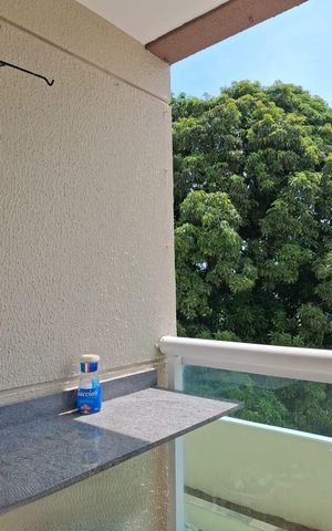 Apartamento à venda com 68m², 3 quartos e 1 vaga Apartamento à venda com 68m², 3 quartos e 1 vagaVaranda