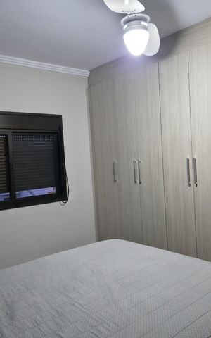 Casa à venda com 373m², 4 quartos e 4 vagas Casa à venda com 373m², 4 quartos e 4 vagasQuarto
