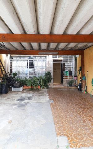 Casa à venda com 166m², 4 quartos e 3 vagas