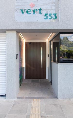Apartamento à venda com 33m², 1 quarto e 1 vaga Apartamento à venda com 33m², 1 quarto e 1 vagaFachada