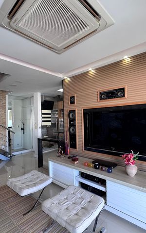 Apartamento para alugar com 200m², 3 quartos e 2 vagas Apartamento para alugar com 200m², 3 quartos e 2 vagasSala