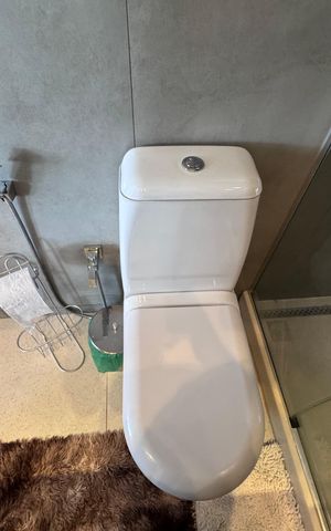 Apartamento para alugar com 200m², 3 quartos e 2 vagas Apartamento para alugar com 200m², 3 quartos e 2 vagasBanheiro Social