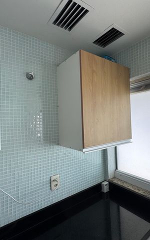 Apartamento para alugar com 200m², 3 quartos e 2 vagas Apartamento para alugar com 200m², 3 quartos e 2 vagas Cozinha e Área de Serviço