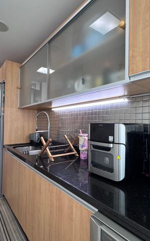 Apartamento para alugar com 200m², 3 quartos e 2 vagas Apartamento para alugar com 200m², 3 quartos e 2 vagas Cozinha e Área de Serviço