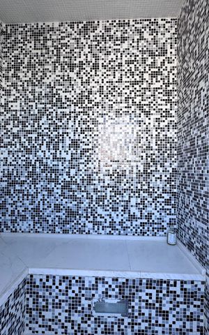 Apartamento para alugar com 200m², 3 quartos e 2 vagas Apartamento para alugar com 200m², 3 quartos e 2 vagasTerraço