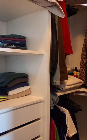 Apartamento à venda com 72m², 2 quartos e 2 vagas Apartamento à venda com 72m², 2 quartos e 2 vagasCloset