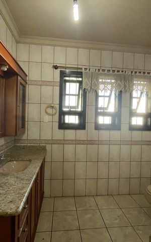 Casa à venda com 400m², 4 quartos e 3 vagas