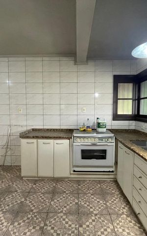 Casa à venda com 400m², 4 quartos e 3 vagas