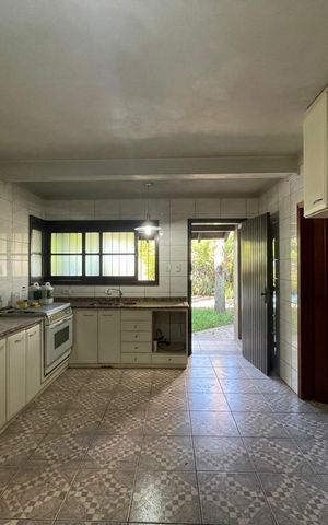 Casa à venda com 400m², 4 quartos e 3 vagas