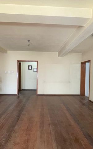 Casa à venda com 400m², 4 quartos e 3 vagas