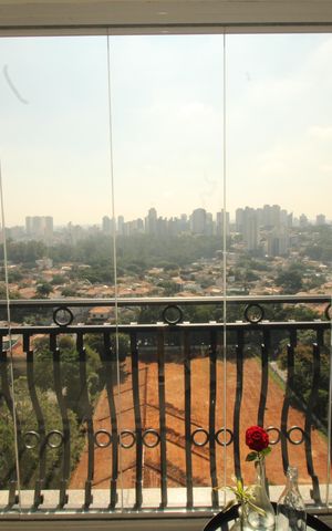 Apartamento à venda com 180m², 2 quartos e 4 vagasSala