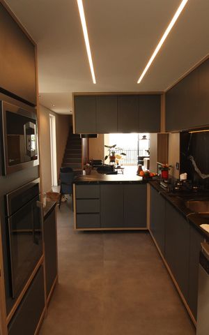 Apartamento à venda com 180m², 2 quartos e 4 vagasCozinha