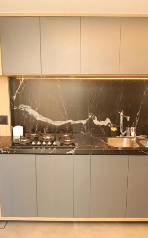 Apartamento à venda com 180m², 2 quartos e 4 vagasCozinha
