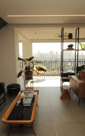 Apartamento à venda com 180m², 2 quartos e 4 vagasSala