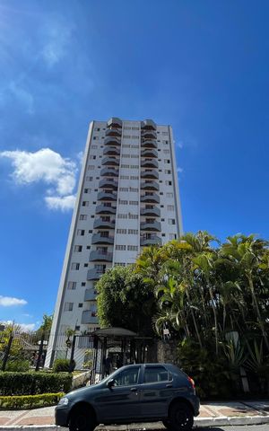 Apartamento à venda com 66m², 3 quartos e 1 vagaFachada