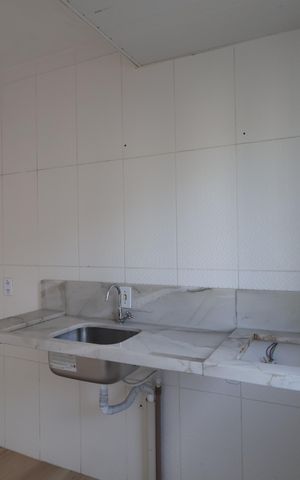 Apartamento à venda com 42m², 2 quartos e 1 vagaCozinha e Área de Serviço