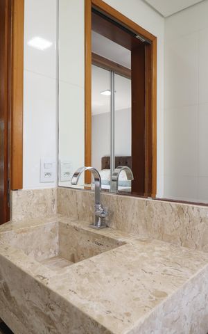 Apartamento à venda com 134m², 2 quartos e 1 vagaBanheiro Quarto 1 suíte