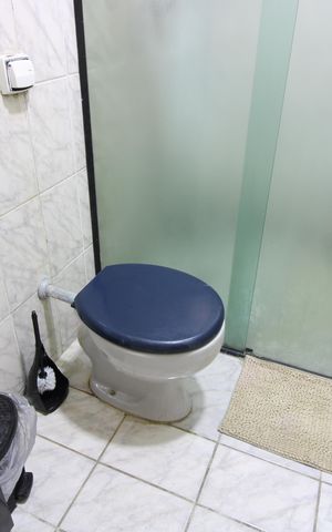 Casa para alugar com 168m², 4 quartos e 2 vagasBanheiro Social