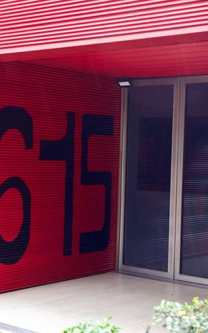 Apartamento para alugar com 70m², 2 quartos e 1 vaga Apartamento para alugar com 70m², 2 quartos e 1 vagaFachada