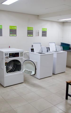 Apartamento para alugar com 70m², 2 quartos e 1 vaga Apartamento para alugar com 70m², 2 quartos e 1 vagaLavanderia