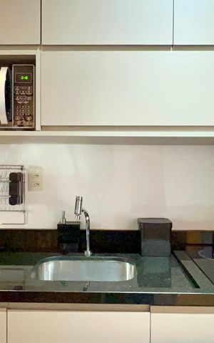 Studio para alugar com 33m², 1 quarto e 1 vaga Studio para alugar com 33m², 1 quarto e 1 vagaCozinha