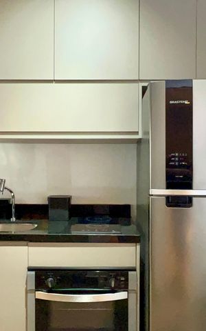 Studio para alugar com 33m², 1 quarto e 1 vaga Studio para alugar com 33m², 1 quarto e 1 vagaCozinha