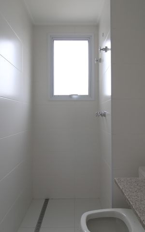 Apartamento à venda com 163m², 3 quartos e 4 vagasBanheiro da Suíte 1