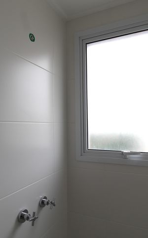 Apartamento à venda com 163m², 3 quartos e 4 vagasBanheiro da Suíte 2
