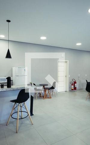 Apartamento para alugar com 53m², 2 quartos e 1 vaga Apartamento para alugar com 53m², 2 quartos e 1 vagaÁrea comum - Salão de festas