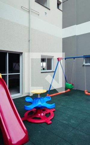 Apartamento para alugar com 53m², 2 quartos e 1 vaga Apartamento para alugar com 53m², 2 quartos e 1 vagaÁrea comum - Playground