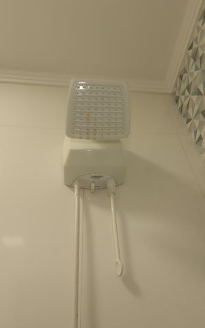 Apartamento à venda com 52m², 2 quartos e 1 vagaBanheiro Social - Chuveiro