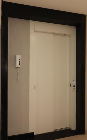 Apartamento à venda com 52m², 2 quartos e 1 vagaElevador