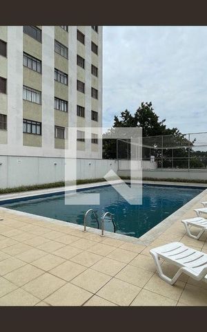 Apartamento à venda com 58m², 2 quartos e 1 vaga Apartamento à venda com 58m², 2 quartos e 1 vagaÁrea comum - Piscina