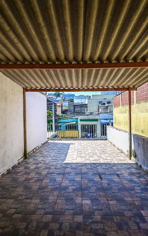 Casa à venda com 160m², 2 quartos e 2 vagasTerraço