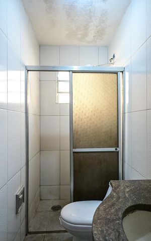 Casa à venda com 160m², 2 quartos e 2 vagasBanheiro
