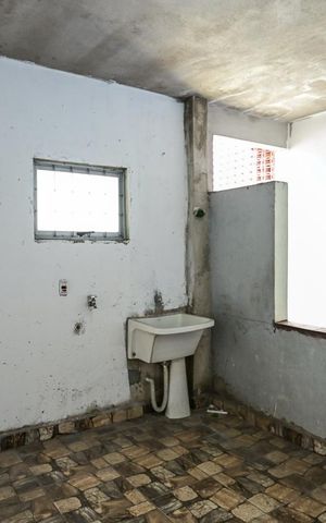 Casa à venda com 160m², 2 quartos e 2 vagasÁrea de Serviço 