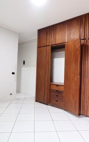 Casa para alugar com 300m², 4 quartos e 2 vagasQuarto 3 - Suíte