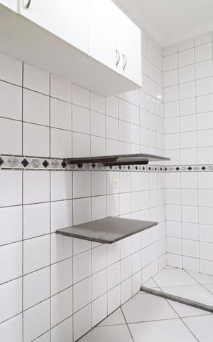 Casa para alugar com 300m², 4 quartos e 2 vagasCozinha