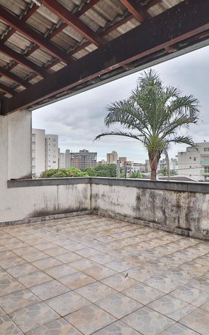 Casa para alugar com 300m², 4 quartos e 2 vagasTerraço