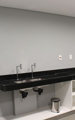 Apartamento à venda com 184m², 3 quartos e sem vagaSalão de Festas - Cozinha