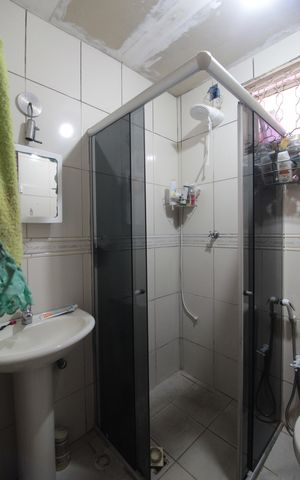 Casa à venda com 328m², 6 quartos e 3 vagasBanheiro Social 2