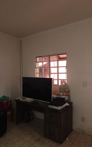 Casa à venda com 328m², 6 quartos e 3 vagasSala