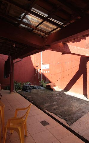Casa à venda com 328m², 6 quartos e 3 vagasGaragem