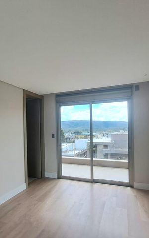 Casa de condomínio à venda com 650m², 3 quartos e 6 vagas