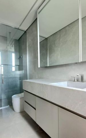 Casa de condomínio à venda com 650m², 3 quartos e 6 vagas