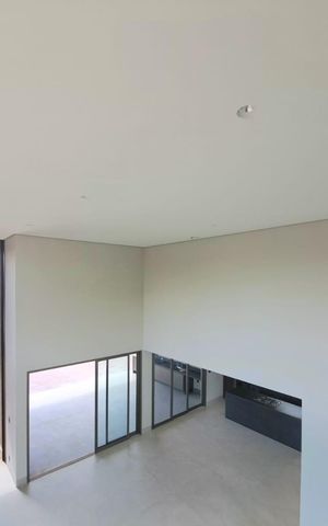 Casa de condomínio à venda com 650m², 3 quartos e 6 vagas